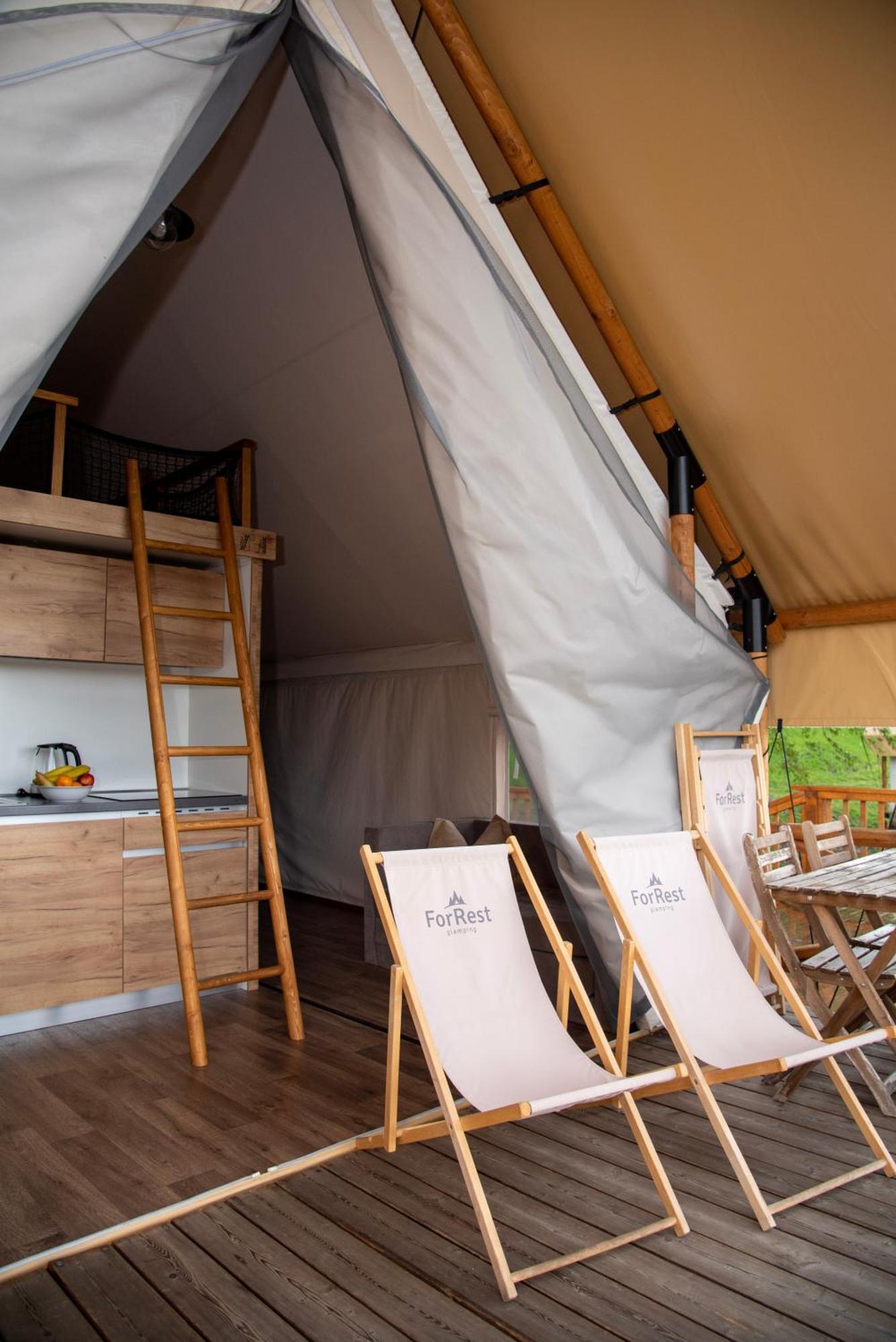 Forrest Glamping Hotel Banska Stiavnica Exterior photo