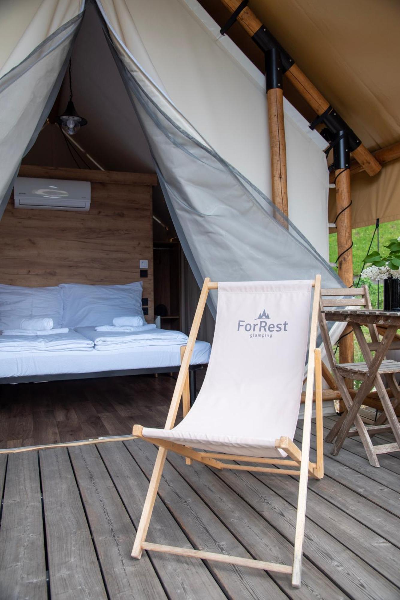 Forrest Glamping Hotel Banska Stiavnica Exterior photo