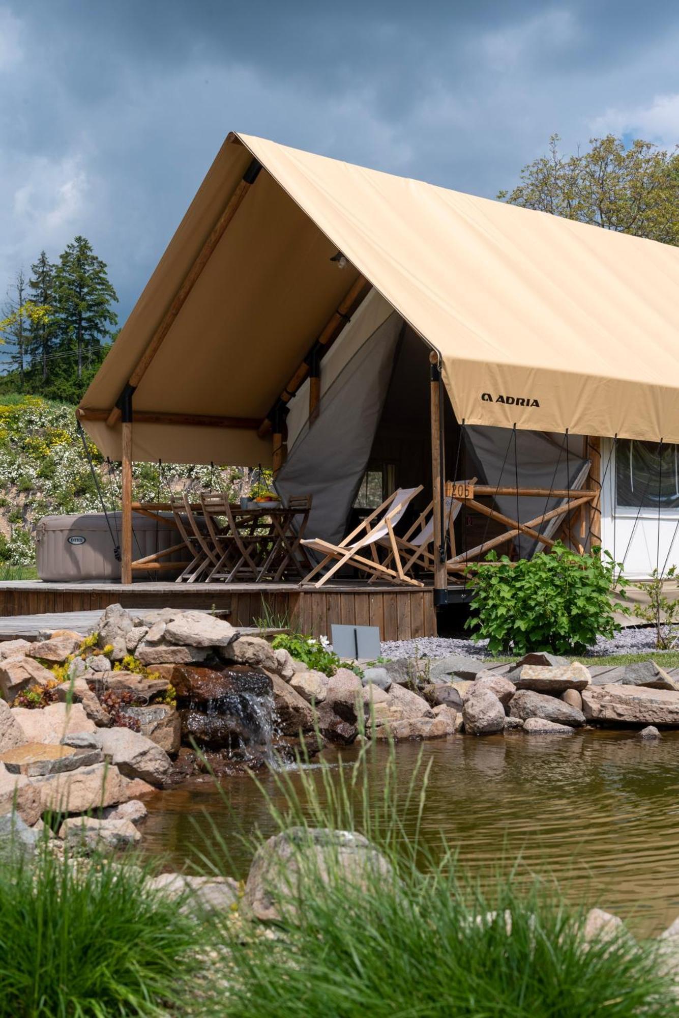 Forrest Glamping Hotel Banska Stiavnica Exterior photo