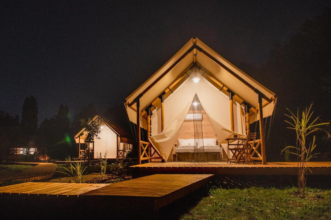 Forrest Glamping Hotel Banska Stiavnica Exterior photo