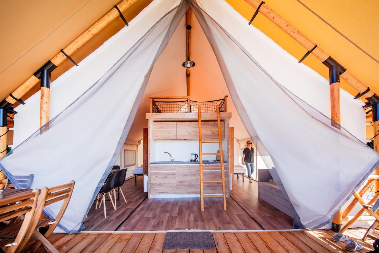 Forrest Glamping Hotel Banska Stiavnica Exterior photo